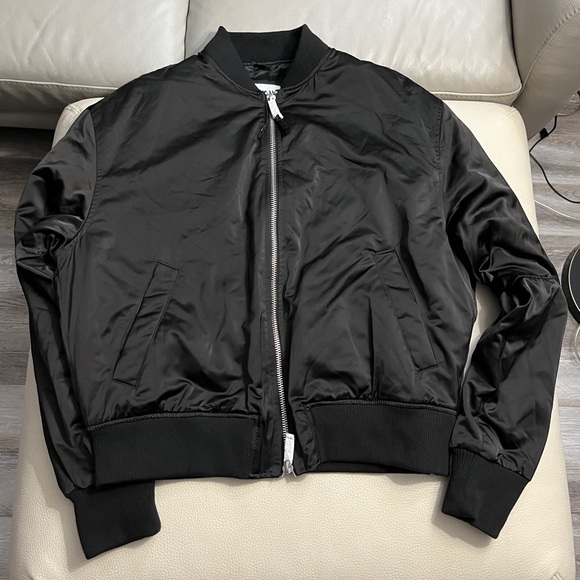 Zara Men’s Lightly Padded Bomber Jacket - Size L - Picture 5 of 12